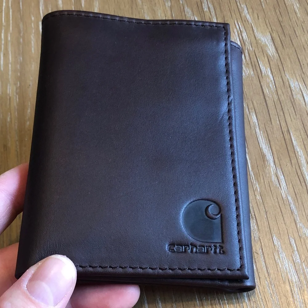 NWOT Carhartt Dark Brown Leather Wallet